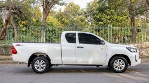 Toyota, Hilux Revo 2022 Toyota #HILUX REVO SMART CAB รถมือสอง Mellocar