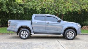 D-MAX