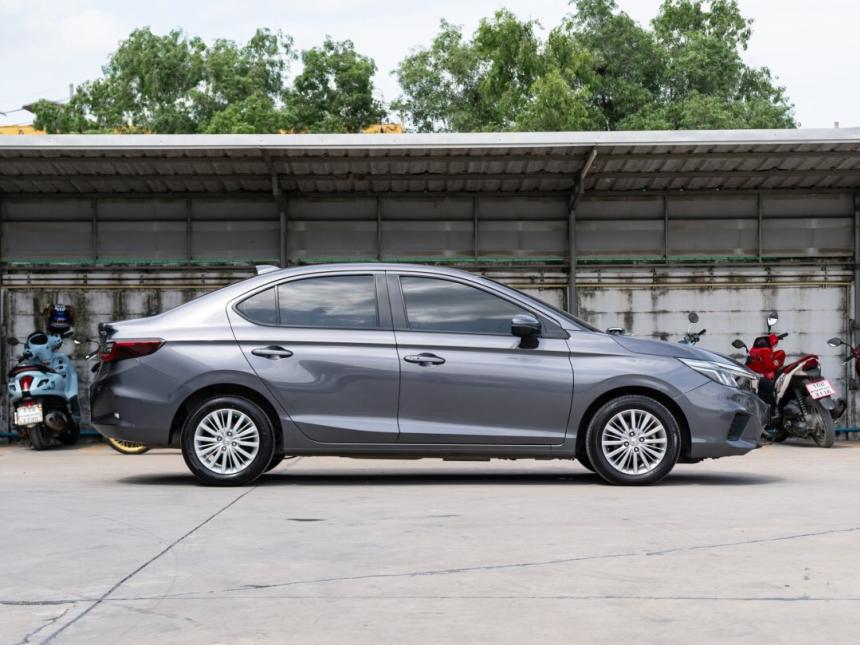 sedan