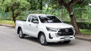 Toyota, Hilux Revo 2023 Toyota HILUX REVO Smart Cab 2.4 Mid Z Edition 2023   เกียร์ : ออโต้ Mellocar