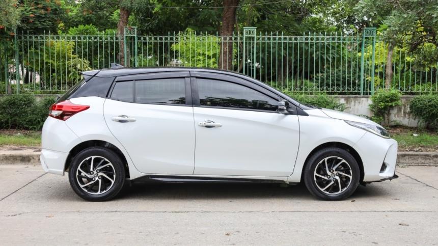 YARIS