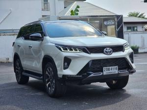 Toyota, Fortuner 2022 TOYOTA FORTUNER  Legender Wagon 4dr V 7st RWD 2.4 V  ปี 2022  สีขาว. ออโต้ Mellocar