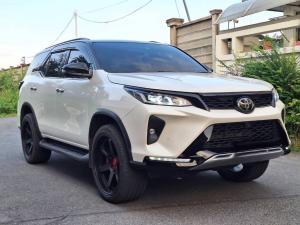 Toyota, Fortuner 2020 Toyota Fortuner 2.8 Legender  4WD Black Top Y2020 Mellocar