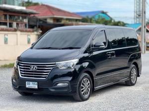 Hyundai, H-1 2018 Hyundai H-1 2.5 รุ่น DELUXE TOP Van สีดำ ปี 2018 Mellocar