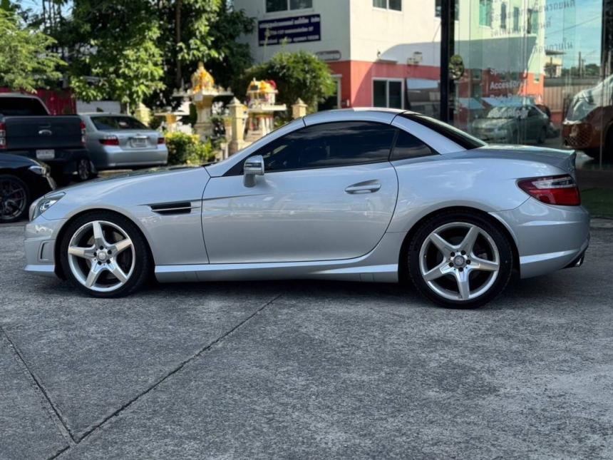 Mercedes