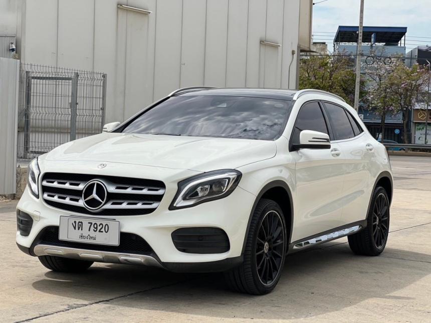 Mercedes