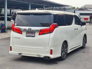 Toyota, Alphard 2022 TOYOTA ALPHARD 2.5 SC PACKAGE ปี 22  จด 23สีขาว Mellocar