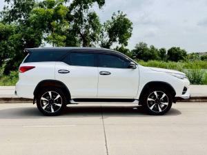 Toyota, Fortuner 2019 TOYOTA FORTUNER 2.8 TRD SPORTIVO 4WD A2 2019 มือสอง | รถบ้านคุณภาพ Mellocar