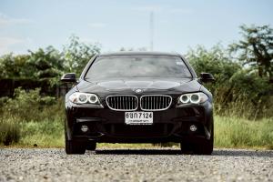 BMW520Dมือสองมีประกัน