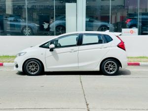 Honda, Jazz 2018 #Honda #JAZZ 1.5 V 2018 เกียร์ : ออโต้  เลขไมล์ : 94,xxx Mellocar