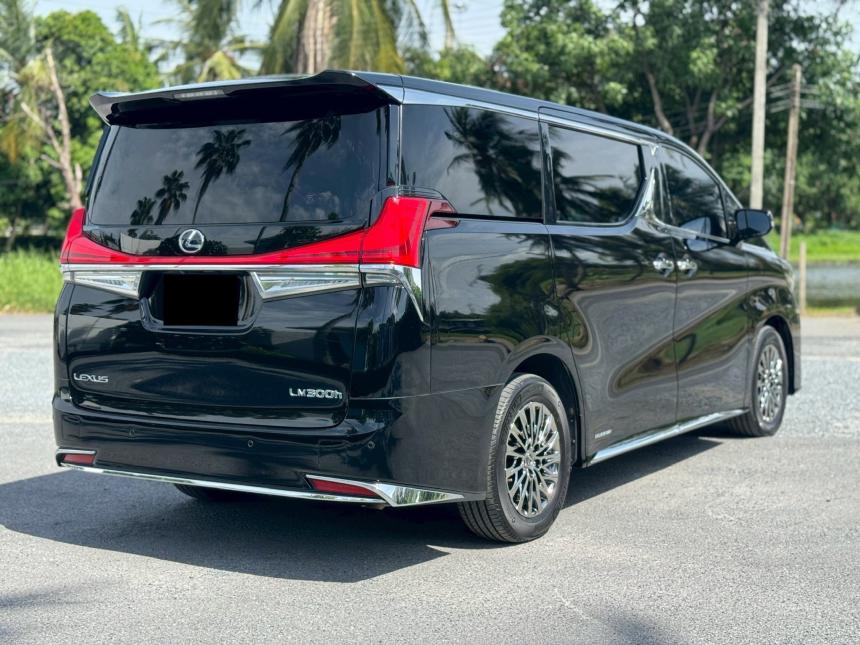 LexusLM300hมือสองเจ้าของขายเอง