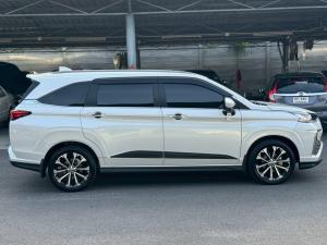รีวิวToyotaVeloz