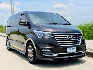 Hyundai, H-1 2020 HYUNDAI H1 DELUXE 2.5 MNC 2020 รถครอบครัวสวยจัด    พร้อมชุดแต่งรอบคันให้คุ้มเลย Mellocar