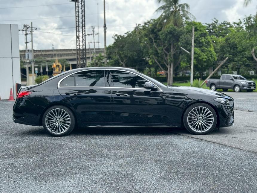 AMG