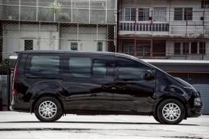 Hyundai, Staria 2023 Hyundai Staria 2.2 Trend Van AT 2023 ไมล์ 88,xxx km. !!!  ราคา 1,159,000 บาท Mellocar