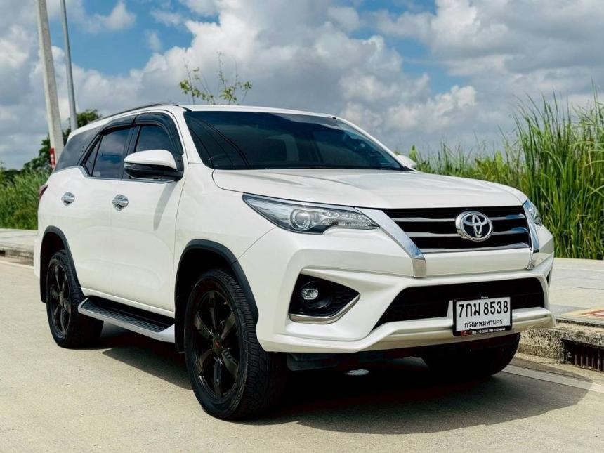 รถมือ่สอง