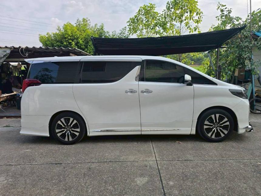 รถยนต์มือสอง