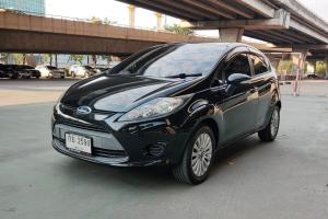 ขายสด ฟรี VAT 7% เล่มทะเบียน ชุดโอน ครบ Ford, Fiesta 2014