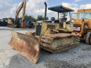 Caterpillar, D5C 1995 รถดัน CAT D5C นำเข้าจากต่างประเทศ  สภาพสวย Mellocar